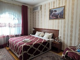 Sarbon Hotel