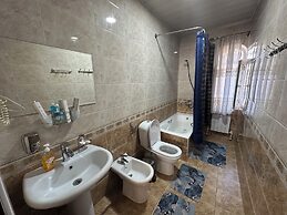 Sarbon Hotel