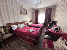 Sarbon Hotel