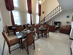 Sarbon Hotel