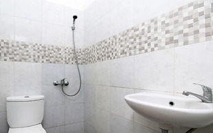 Kamar Keluarga Ungaran