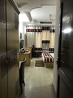 Hotel TJS Royale