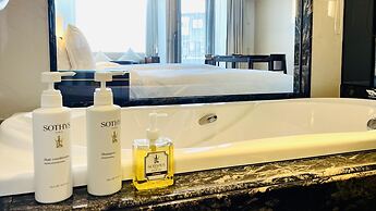 Okinawa Kariyushi Resort Exes Naha