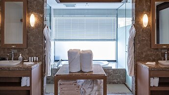 Okinawa Kariyushi Resort Exes Naha