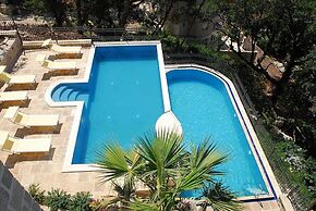 Pietra Mare Apartments