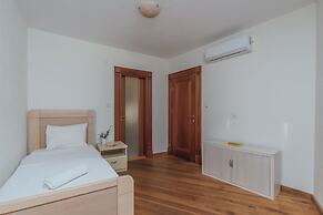 Pietra Mare Apartments