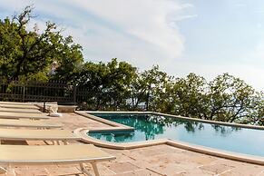 Pietra Mare Apartments