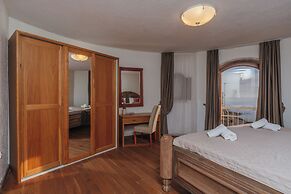 Pietra Mare Apartments