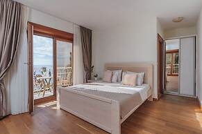 Pietra Mare Apartments