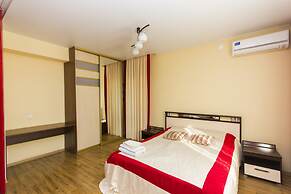 7 floors Apart-Hotel Tyumen Centre