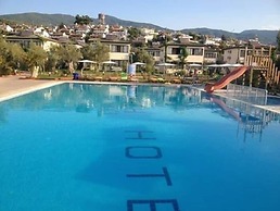 The Green Beach Resort Hotel