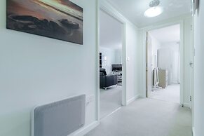 Roomspace Apartments-Courtyard Guildford