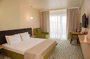 AURUM Family Resort & Spa