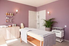 AURUM Family Resort & Spa