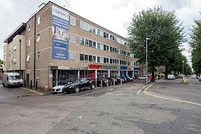 Roomspace Apartments -The Legacy