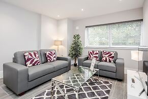 Roomspace Apartments -The Legacy