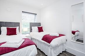 Roomspace Apartments -The Legacy