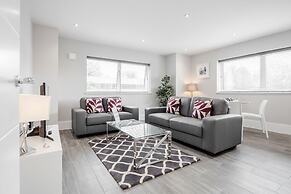 Roomspace Apartments -The Legacy