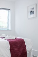 Roomspace Apartments -The Legacy