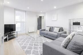 Roomspace Apartments -The Quadrant
