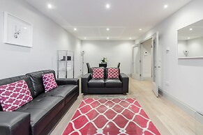 Roomspace Apartments -The Quadrant