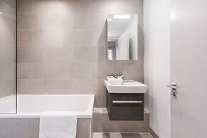 Roomspace Apartments -The Quadrant