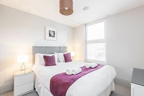 Roomspace Apartments -The Quadrant