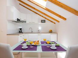 City Apartments Lani