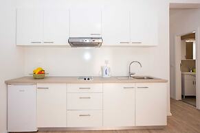 City Apartments Lani