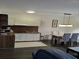 City Apartments Lani