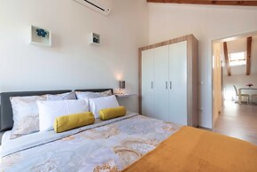 City Apartments Lani