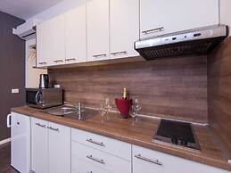 City Apartments Lani