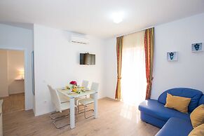 City Apartments Lani