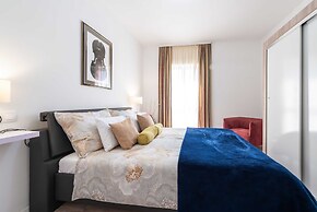 City Apartments Lani