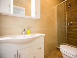 City Apartments Lani