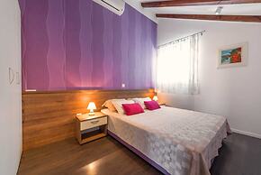 City Apartments Lani