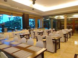Kresident Hotel