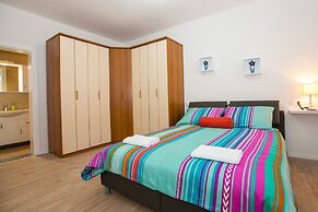 City Apartments Lani 3