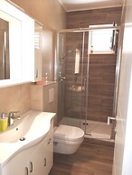 City Apartments Lani 3