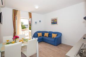 City Apartments Lani 3