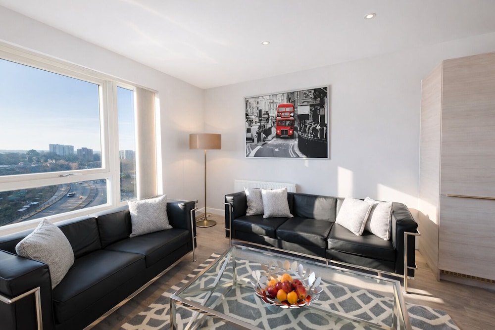 Roomspace Apartments -Vertex House