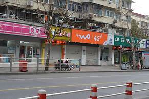 Shanghai Sky168 Youth Hostel