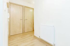 Roomspace Apartments -Westnye House