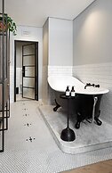 Gorgeous George by Design Hotels