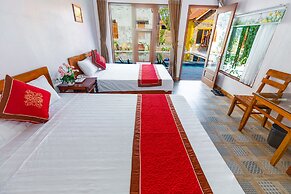 Tam Coc Mountain Bungalow