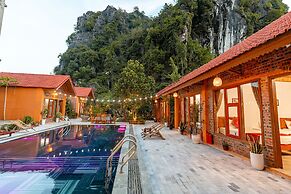 Tam Coc Mountain Bungalow