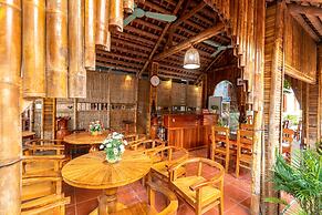 Tam Coc Mountain Bungalow