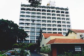 Woodlands Hotel
