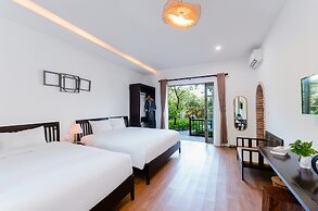 Ancient Garden Boutique Hoi An