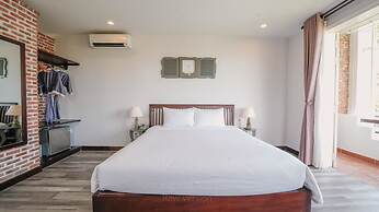 Ancient Garden Boutique Hoi An